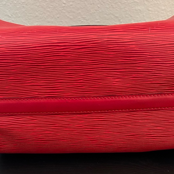 Louis Vuitton Speedy 30 Satchel/Top Handle Bag Red Leather - Picture 5 of 10